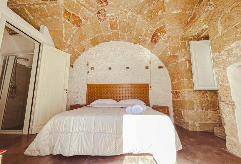 غرفة أساسية, Albergo Diffuso Cortellenica