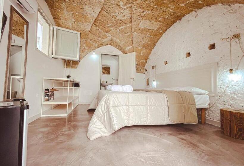 غرفة أساسية, Albergo Diffuso Cortellenica