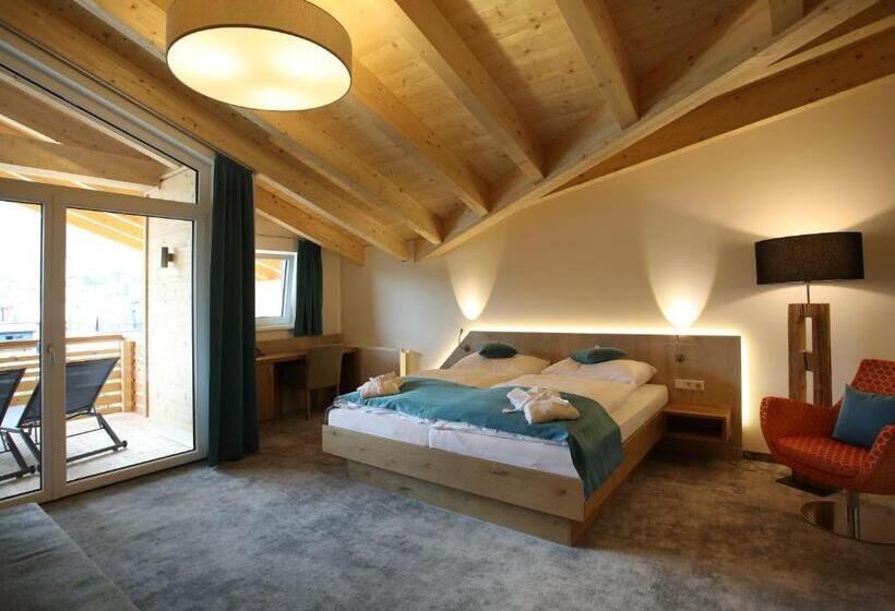 جناح دور أخير, Aktiv  Und Wellnesshotel Gutjahr