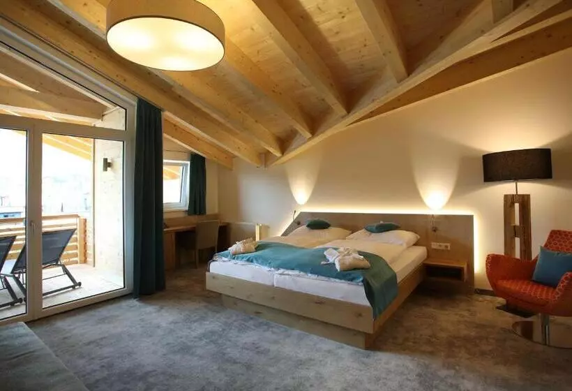 ペントハウススイート, Aktiv  Und Wellnesshotel Gutjahr
