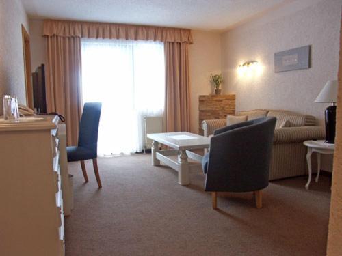 Полулюкс, Café Pension Erika