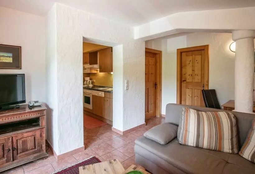 スイート, Noichl’s Hotel Garni