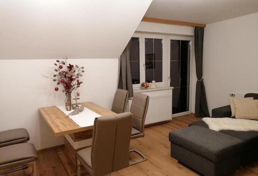 شقة غرفتين نوم مزودة بشُرفة, Ferienhof Kehlbauer