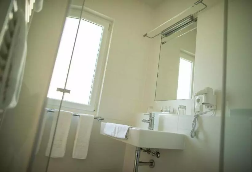 Comfort room with balcony, Garni Toscanina   Adults Only