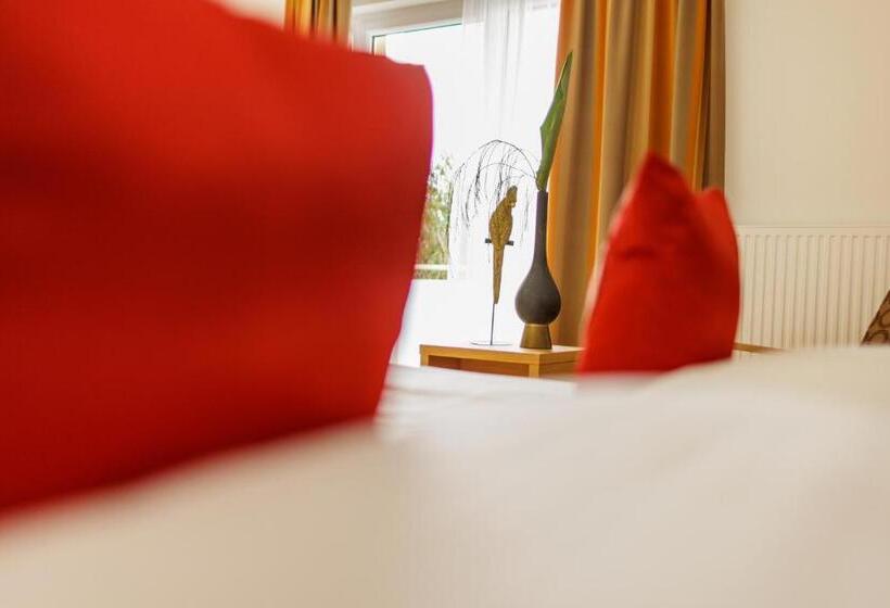 Comfort room with balcony, Garni Toscanina   Adults Only