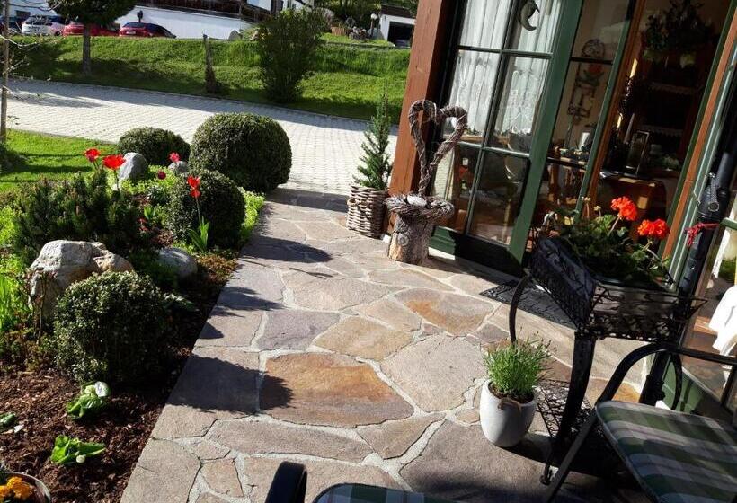 ２ベッドルームデラックスアパートメント, Landhaus Dengg