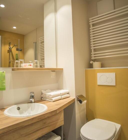 スタンダードルーム, Maxlhaid