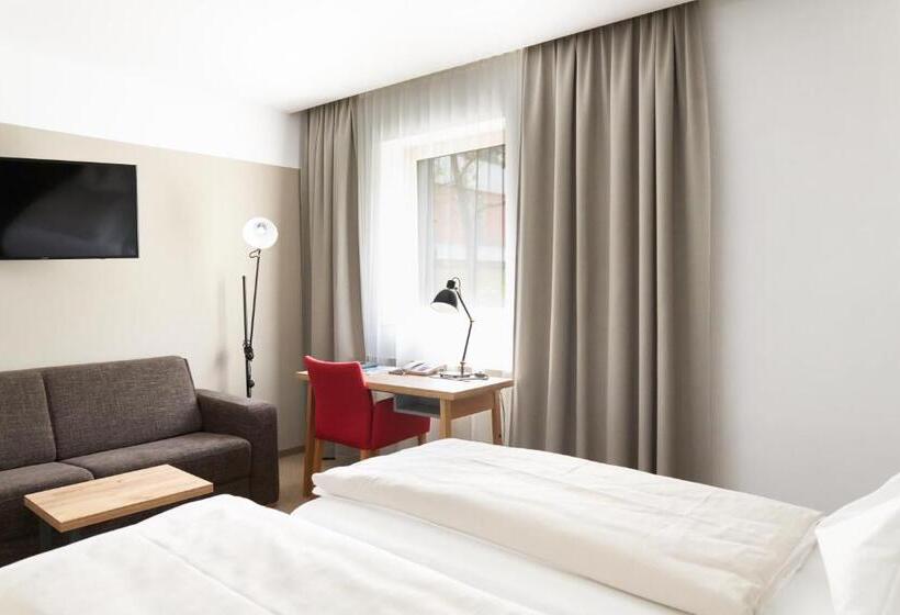 スタンダードルーム, Maxlhaid