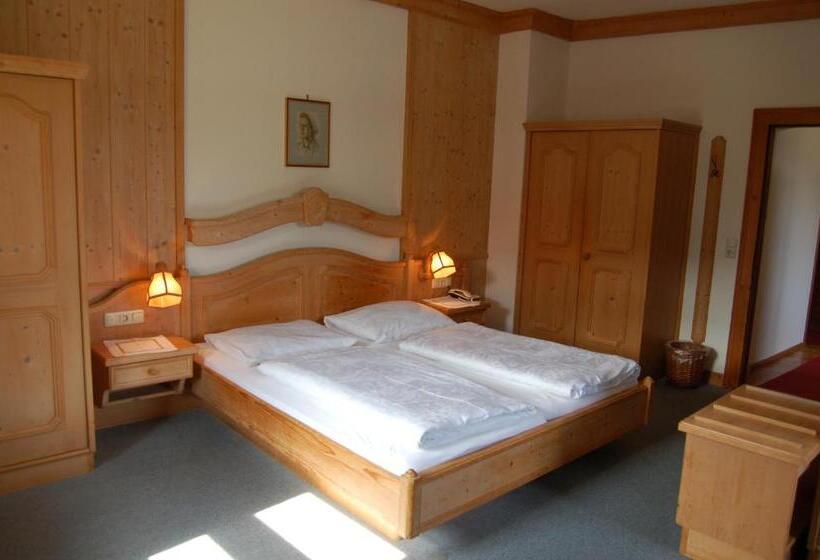 غرفة قياسية, Puttererseehof