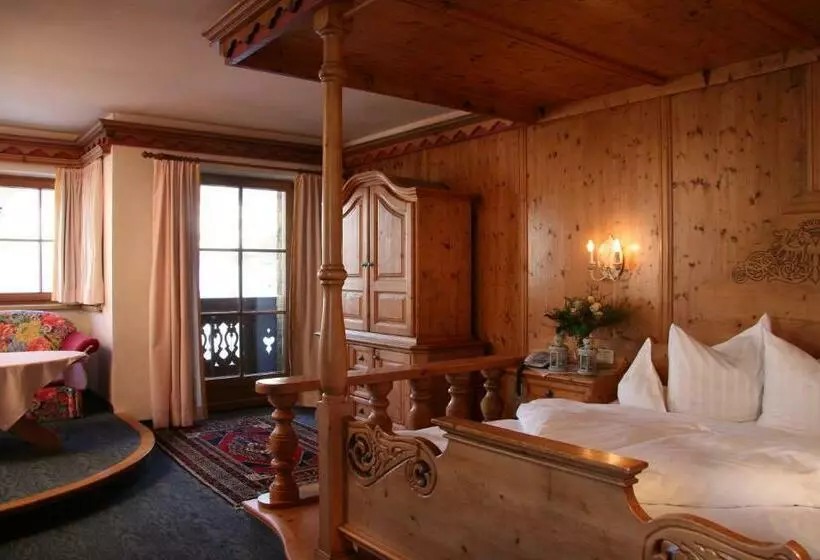 バルコニー付きデラックスルーム, Das Traditionshotel Schwarzer Adler