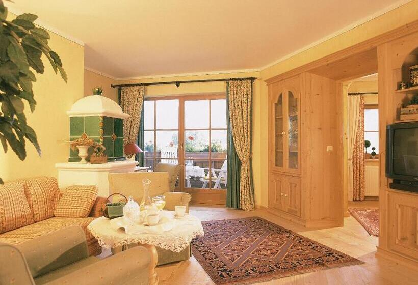 Family Suite, Das Traditionshotel Schwarzer Adler