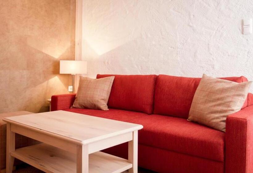 Люкс, Das Traditionshotel Schwarzer Adler