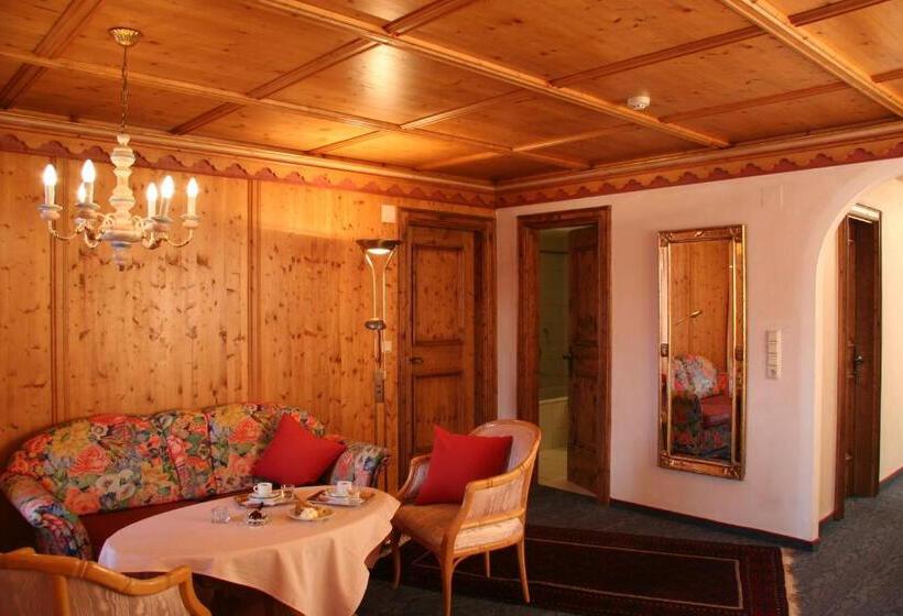 Люкс Superior, Das Traditionshotel Schwarzer Adler