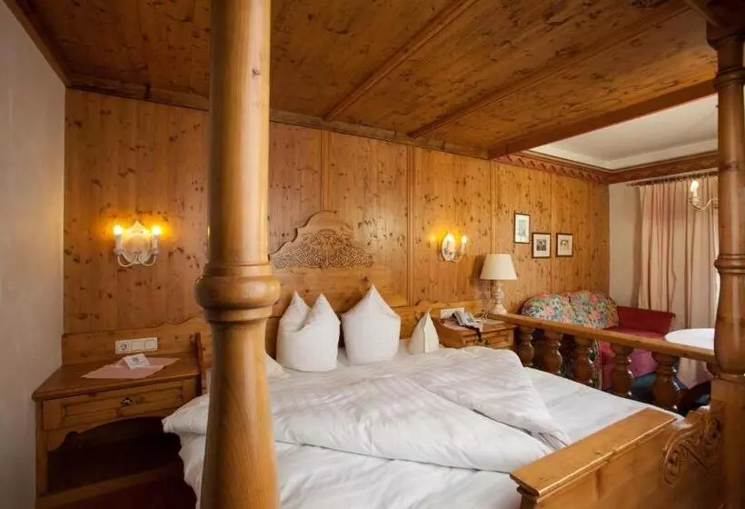 スーペリアースイート, Das Traditionshotel Schwarzer Adler