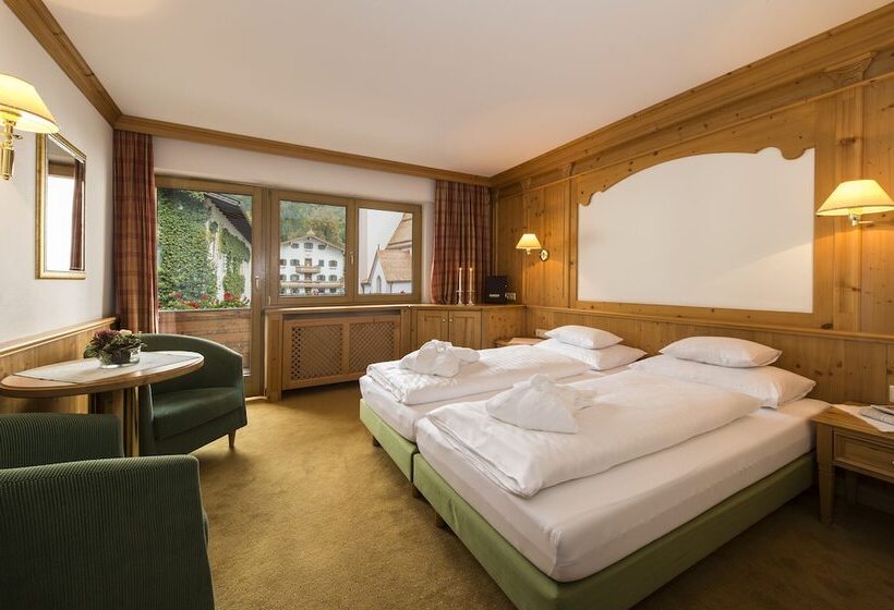 스탠다드 룸 산 전망, Zum Pinzger