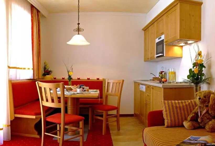 バルコニー付き１ベッドルームアパートメント, Landhaus & Appartementhaus Haussteiner