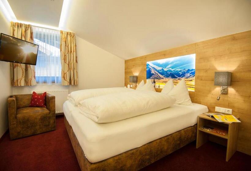 سوئیت کلاسیک, Landhaus & Appartementhaus Haussteiner