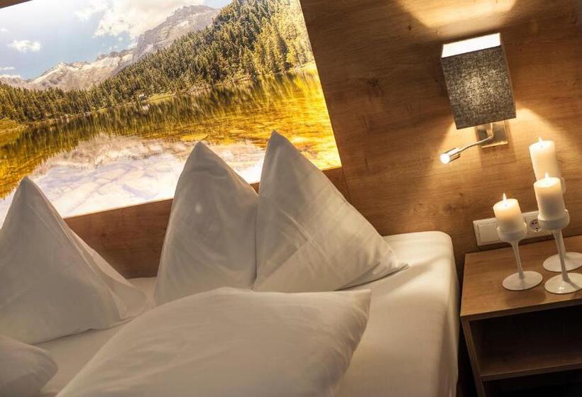 سوییت, Landhaus & Appartementhaus Haussteiner