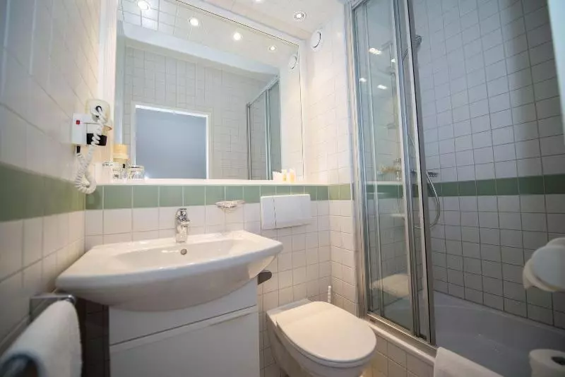 Standard Single Room, Parkhotel Styria