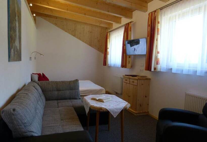 家庭间, Alpengasthof Köfels