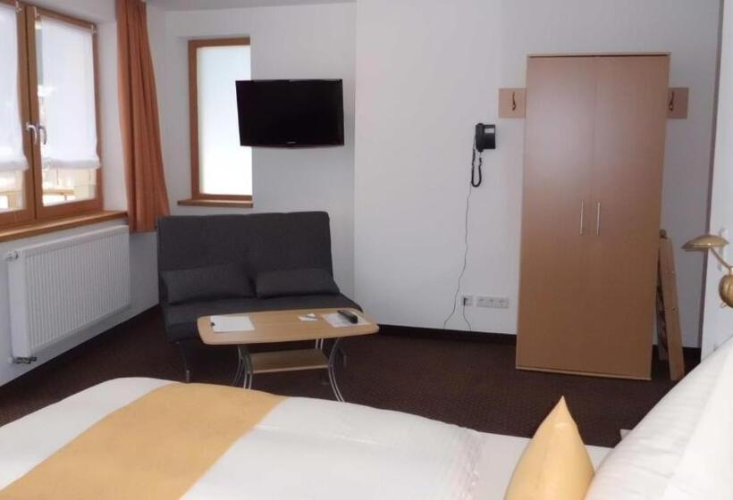 Superior studio with balcony, Alpina Appartements