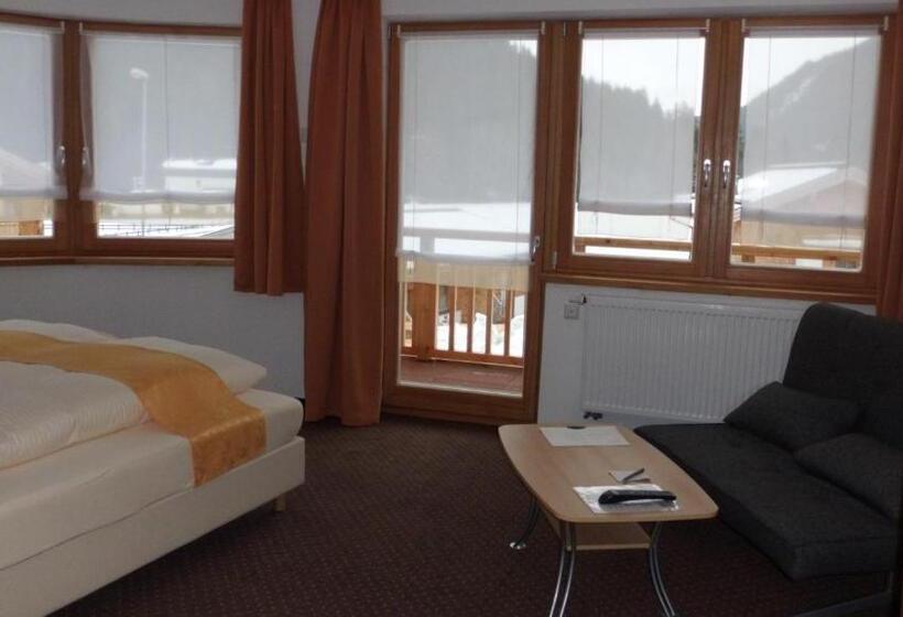 Superior studio with balcony, Alpina Appartements