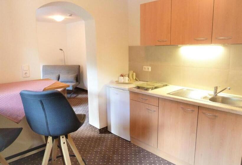 Апартаменты 1 Спальня с Балконом, Alpina Appartements