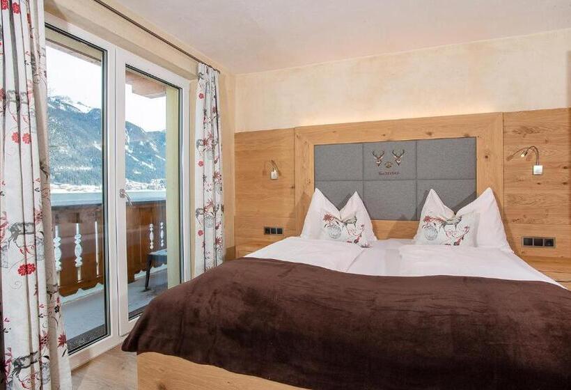 Номер Deluxe Вид на Озеро, Seehotel St Hubertus