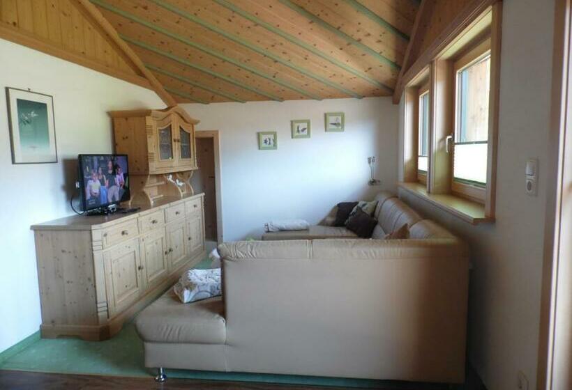 Люкс 2 Спальни, Selbstversorger Unterkunft Zoller Sommerbergbahn Inklusive