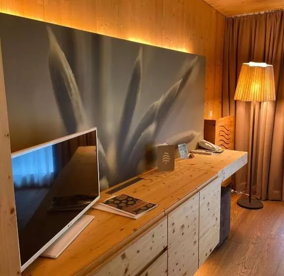 バルコニー付きデラックスルーム, Spa Hotel Zedern Klang