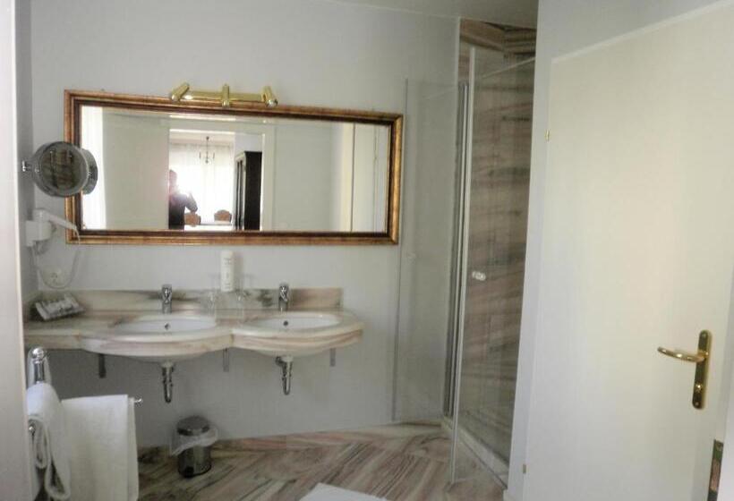 חדר סטנדרט, Stadtvilla Auerhahn