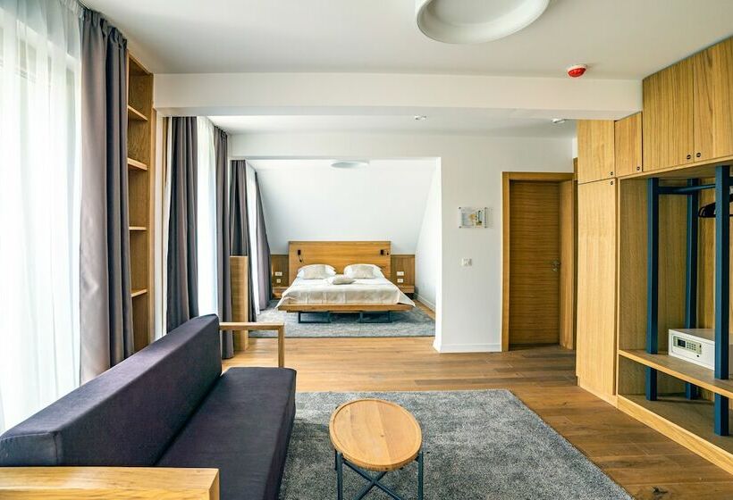 דירת חדר, Palcich Plitvice