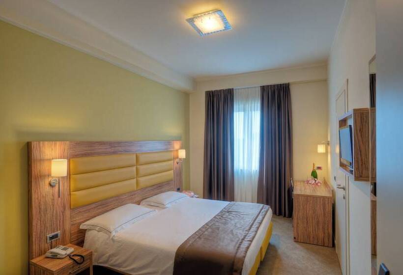 스탠다드 룸, Giga