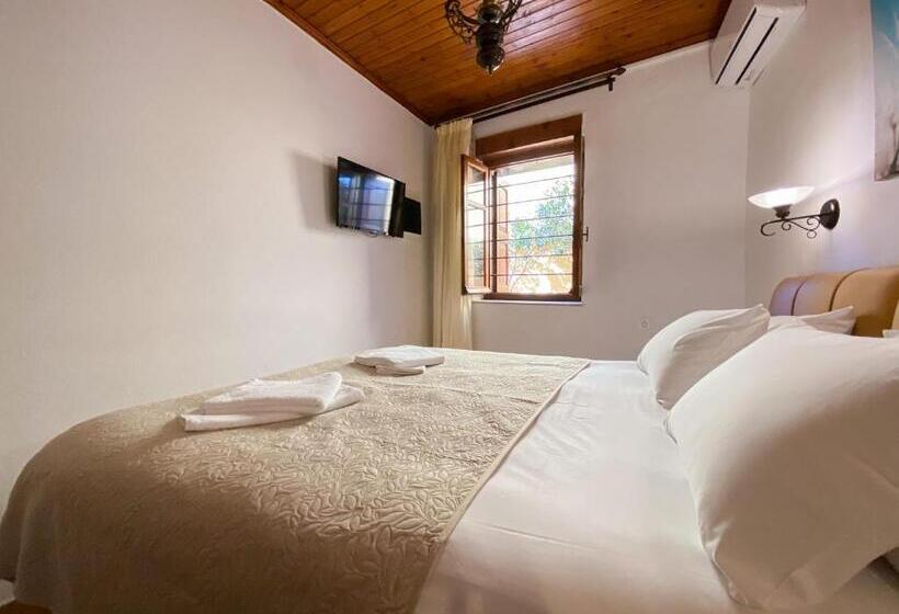 Номер Стандарт, Casa Dasyra