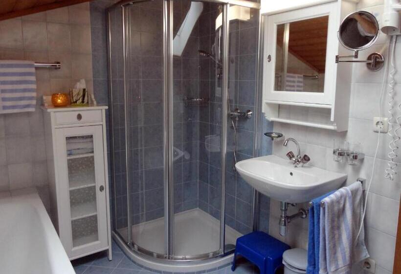 Апартаменты 2 Спальни, Schottenhof