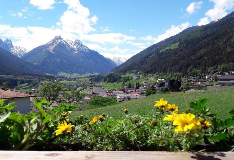 Студия Стандарт, Schottenhof