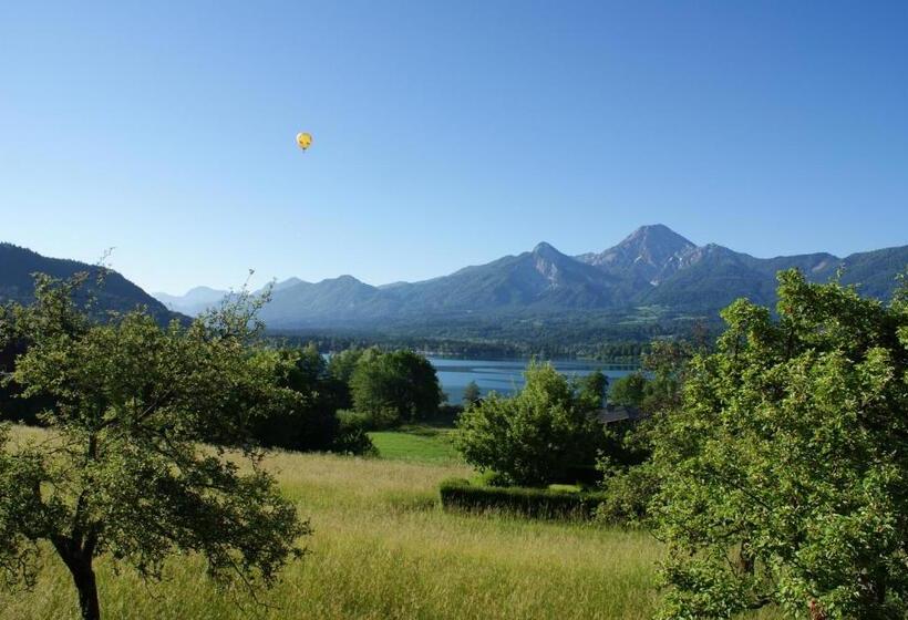 Номер Стандарт Вид на Озеро, Biohof Naturzeit Faaker See