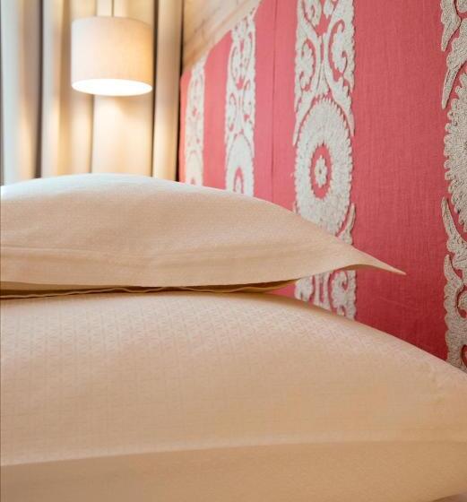 استودیوی سوپریور, Garni Glockenstuhl