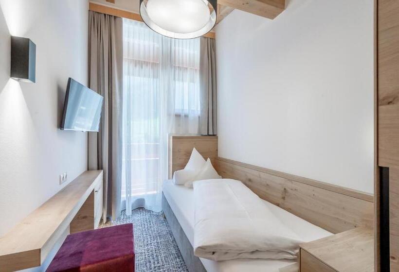 Люкс, Grauer Bär