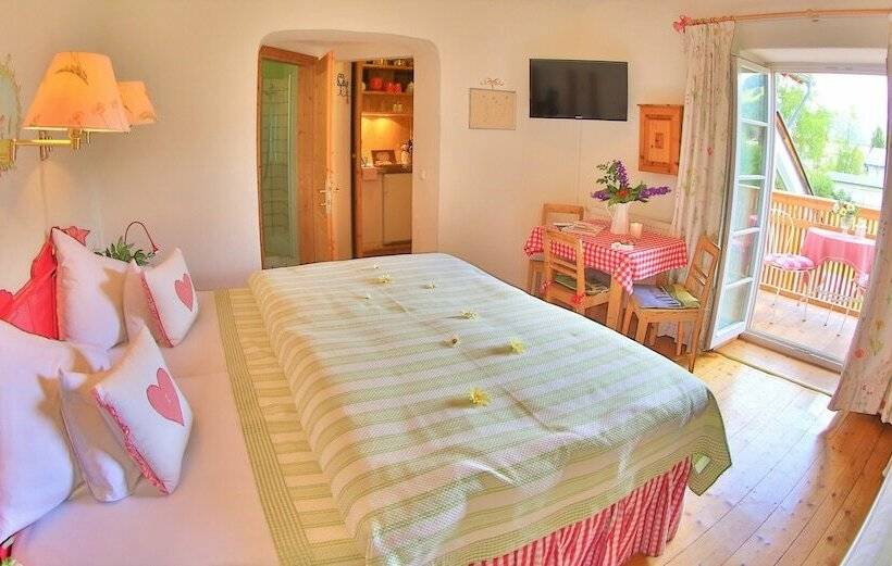 Perhehuoneisto 2 Makuuhuonetta, Haus Alpengruss