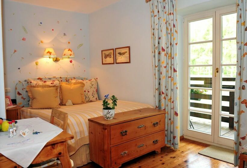 Perhehuoneisto 2 Makuuhuonetta, Haus Alpengruss