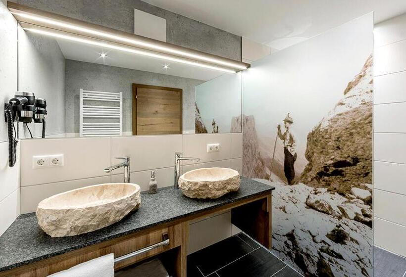 山景套房, Leamwirt