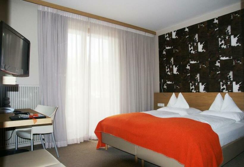 غرفة كومفورت, Moserhof