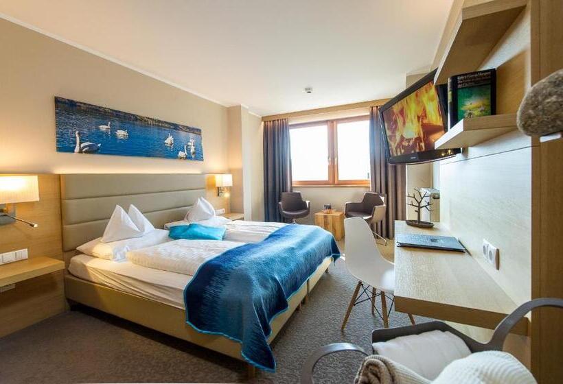 غرفة قياسية مطلّة علي البحيرة, Moserhof