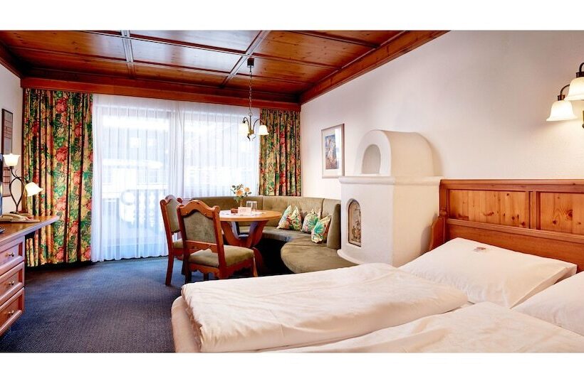 스탠다드 룸, Neue Post