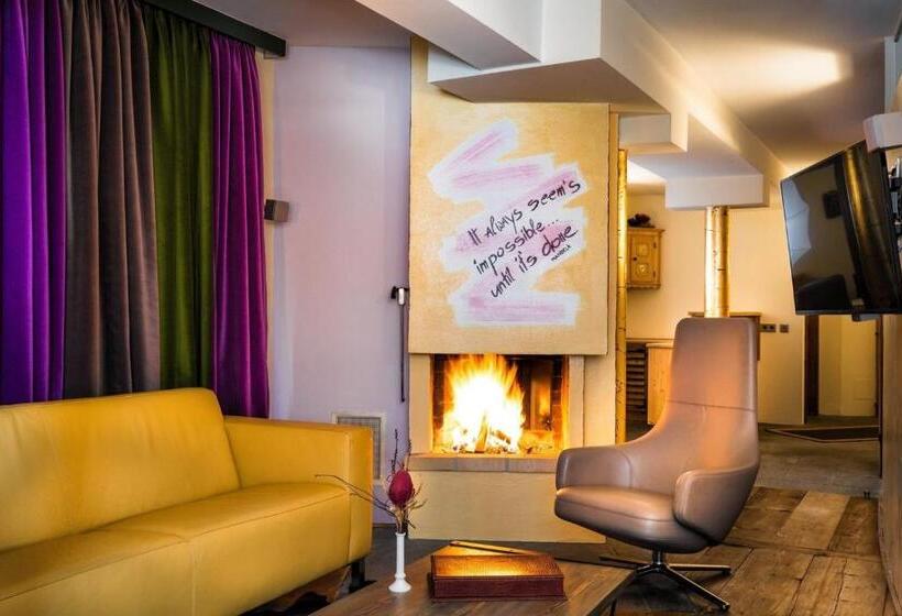 メゾネットスイート, Raffl's St. Antoner Hof