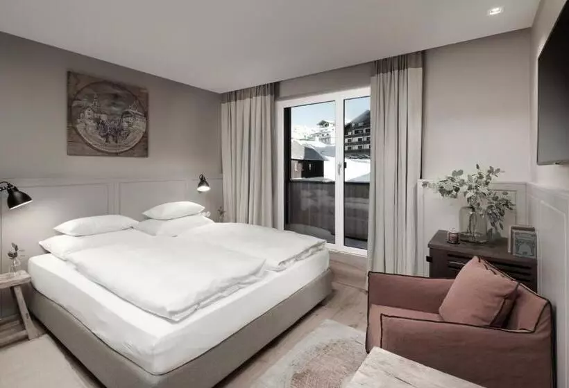 Economy-huone, Rigele Royal Superior