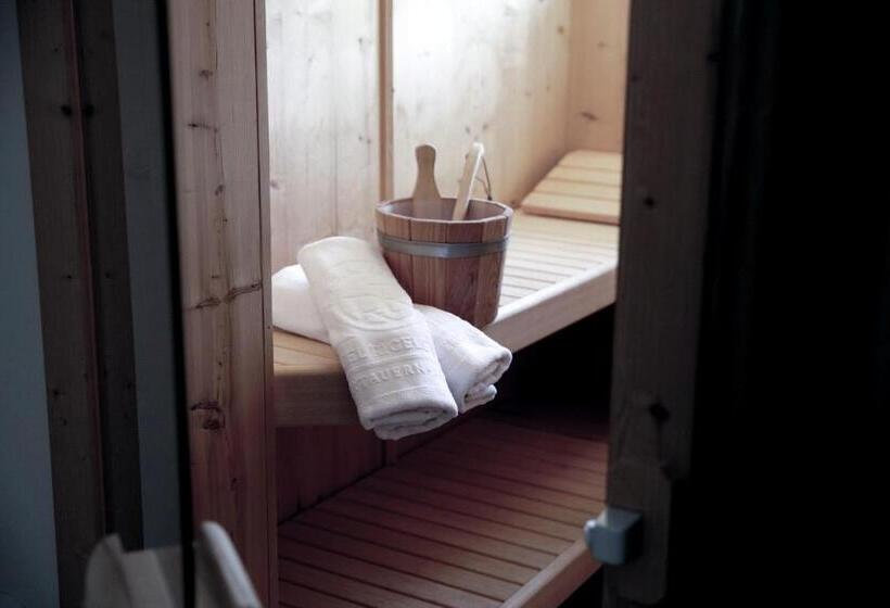 جناح جونيور ديلوكس, Rigele Royal Superior