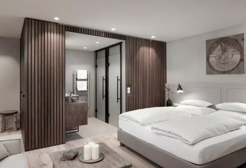 Classic-huone, Rigele Royal Superior