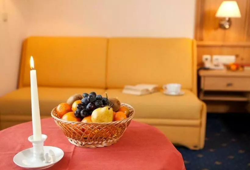 スタンダードシングルルーム, Schörhof